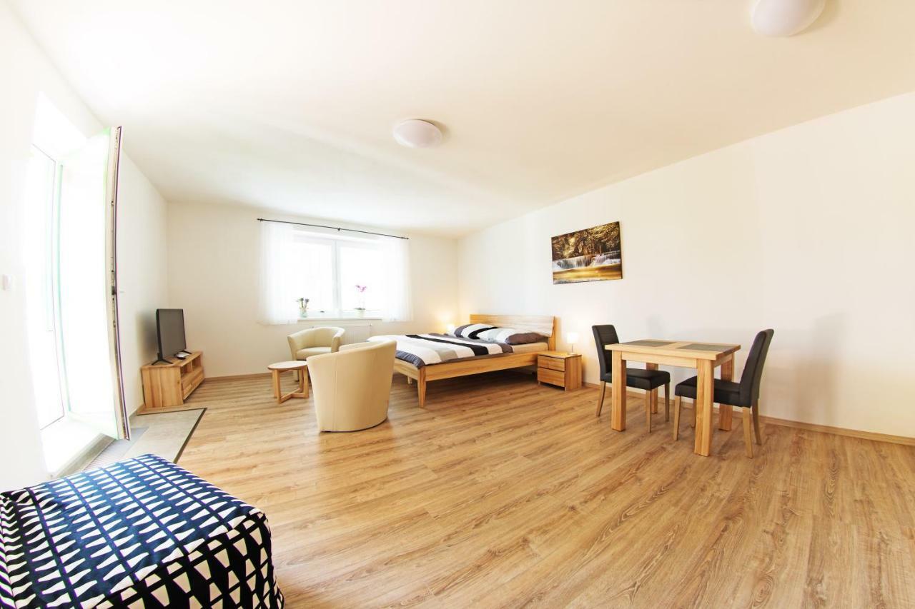 Apartmany Lipno 510 ลิปโนนัดเวิลตาวู ภายนอก รูปภาพ